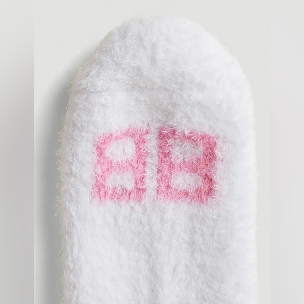 BALENCIAGA homewear fuzzy socks white pink logo NWT - Picture 2 of 6